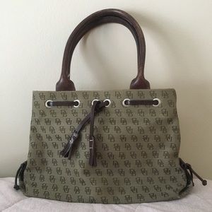 Dooney & Bourke Bag